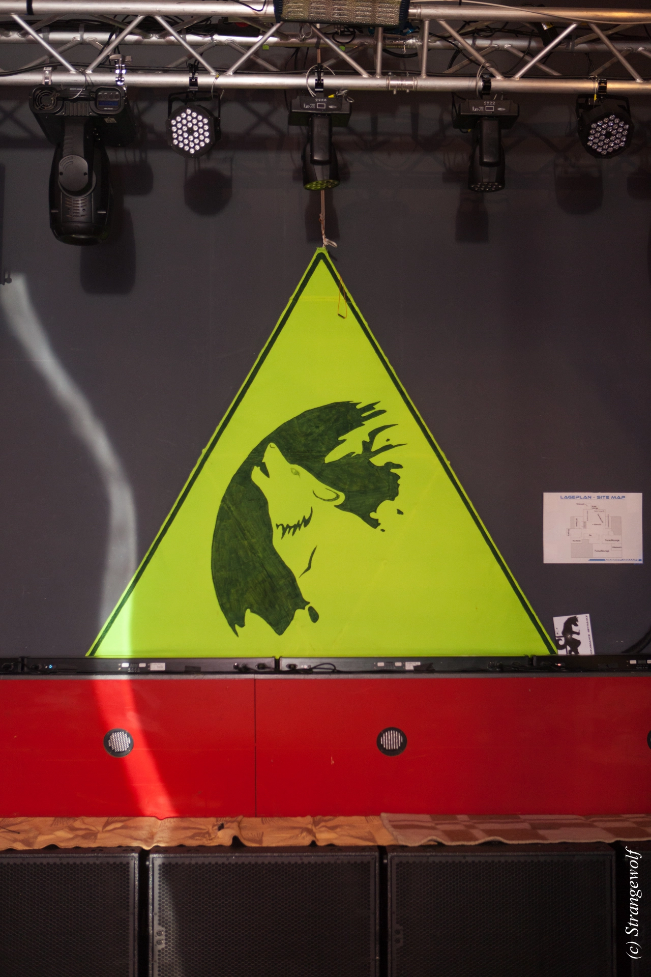 full image IMG_0575-lr19t.jpg