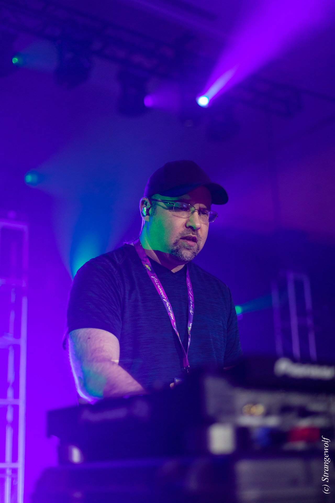 full image 1R3A0531-lr19t.jpg