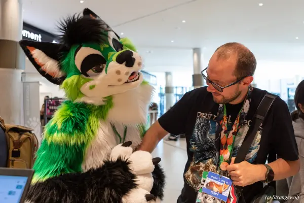 1R3A9250-lr19t.jpg of EF/EF29/