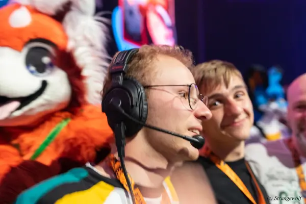 1R3A9606-lr19t.jpg of EF/EF29/