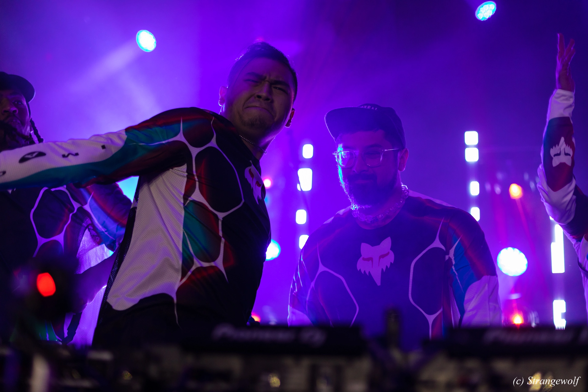 full image 1R3A5914-lr19t.jpg