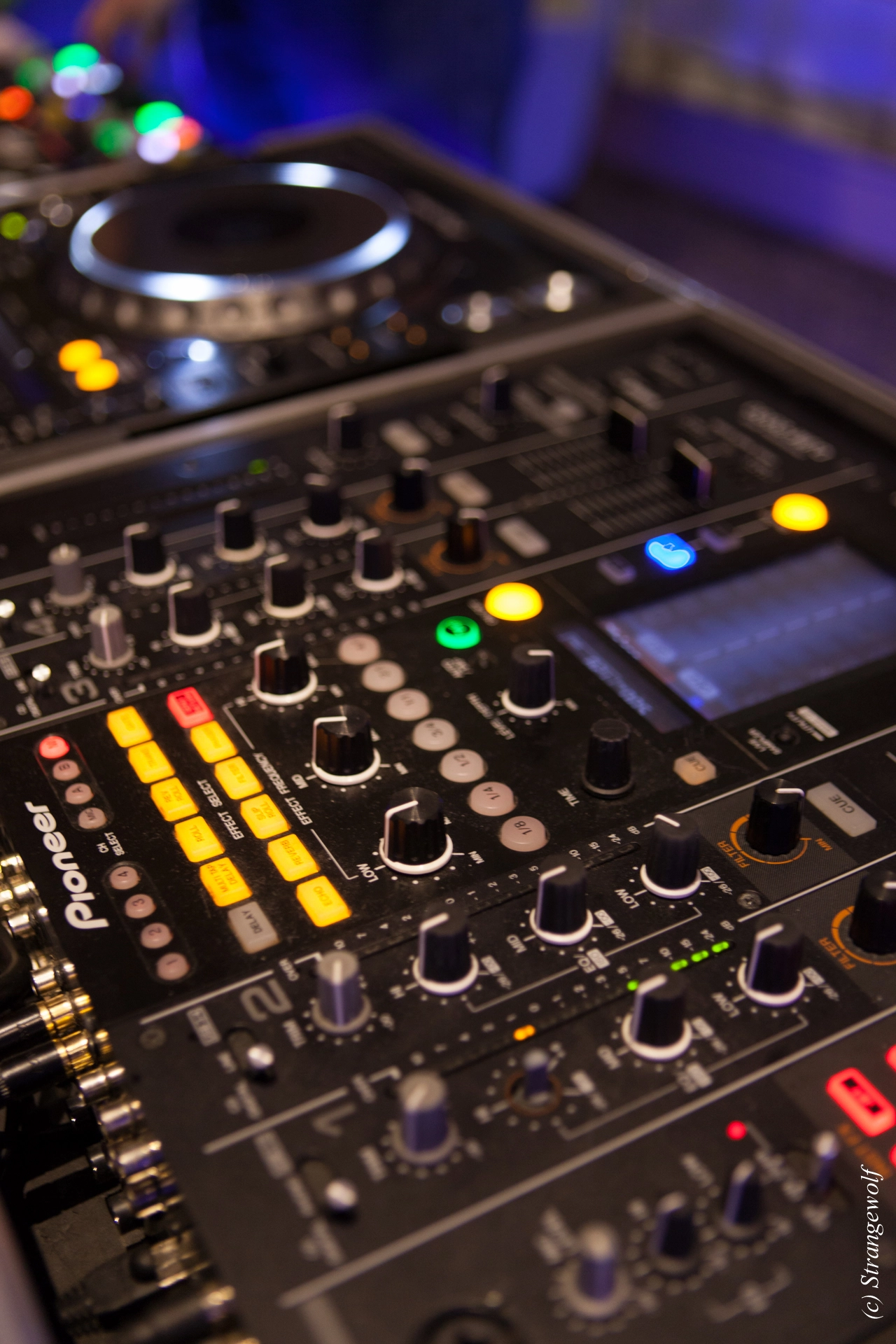 full image IMG_9309-lr19t.jpg