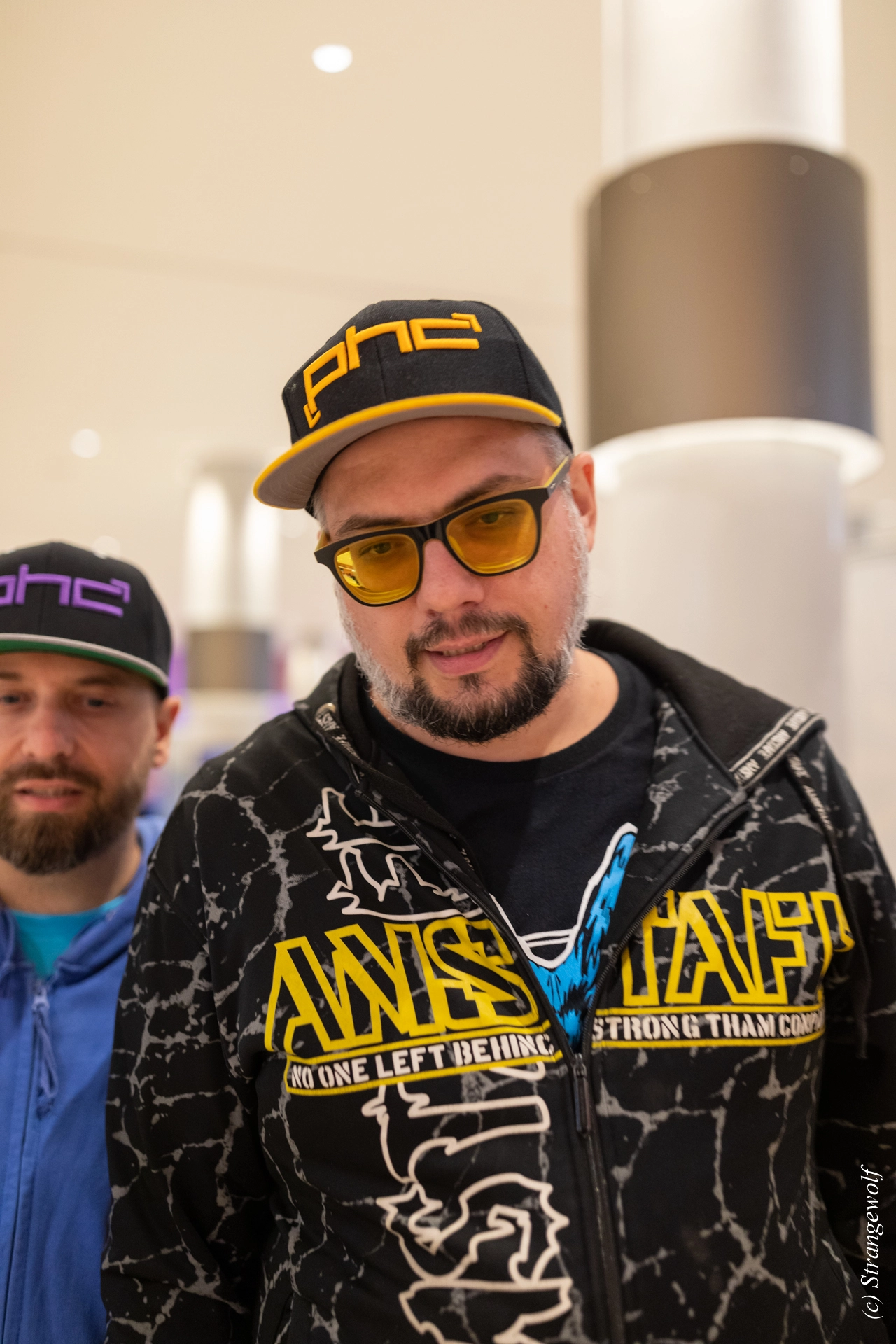 full image 1R3A9420-lr19t.jpg