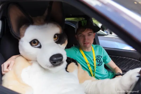 IMG_6859-lr19t.jpg of EF/EF23/MotorFurs/