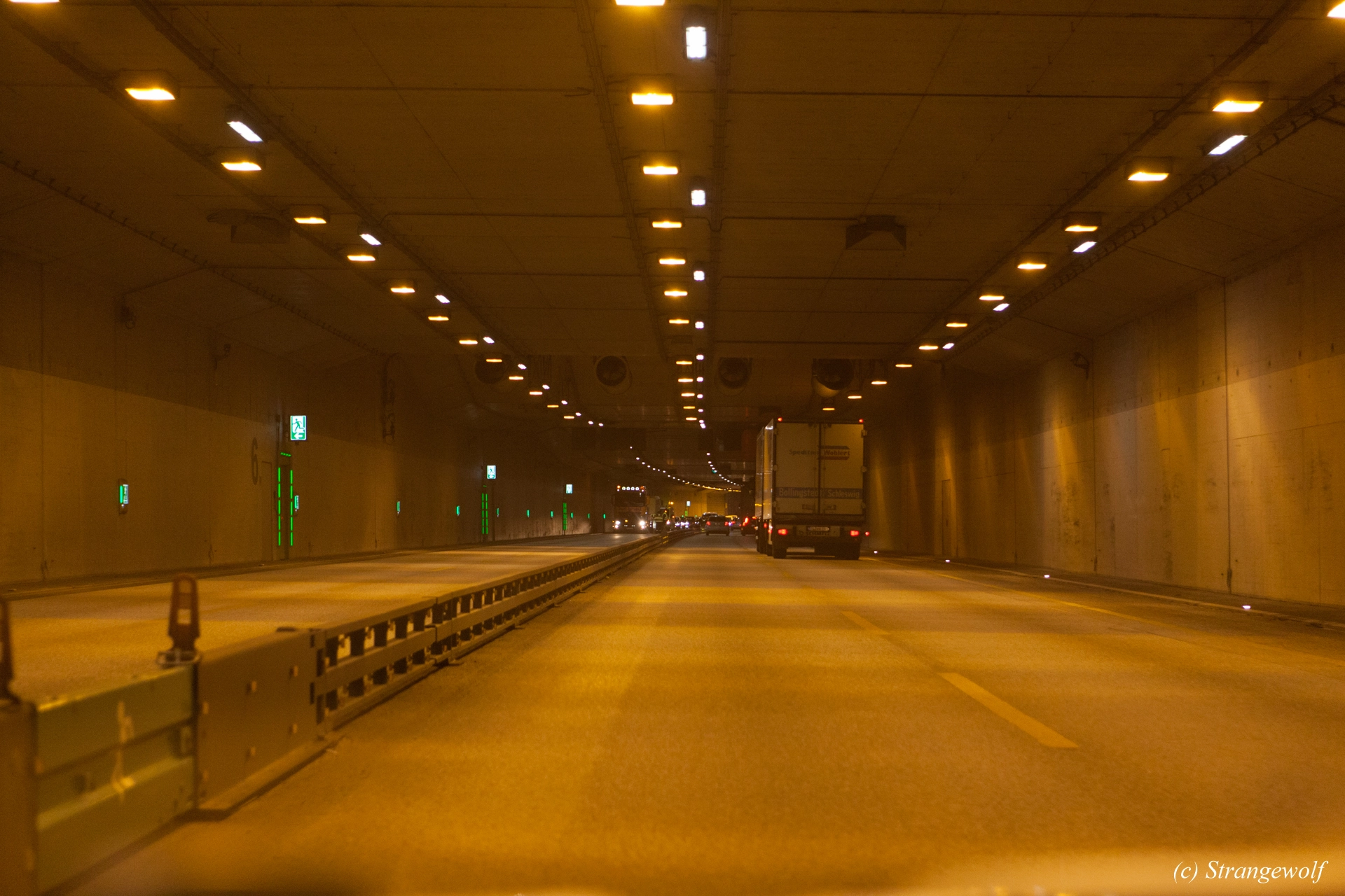 full image IMG_0077-lr19t.jpg